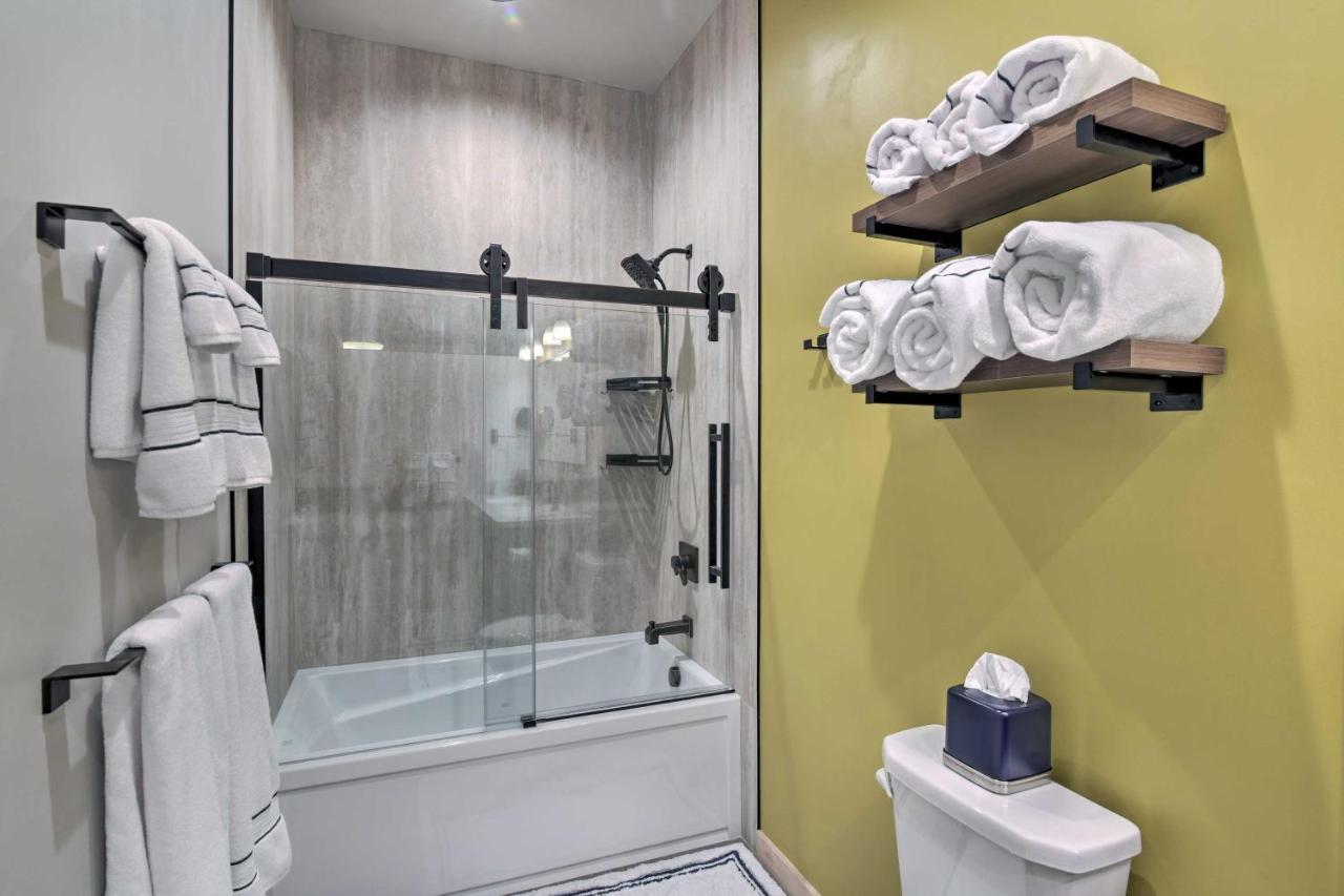 אנקורג' Modern Downtown Apt - Walk To Parks And Cafes! מראה חיצוני תמונה
